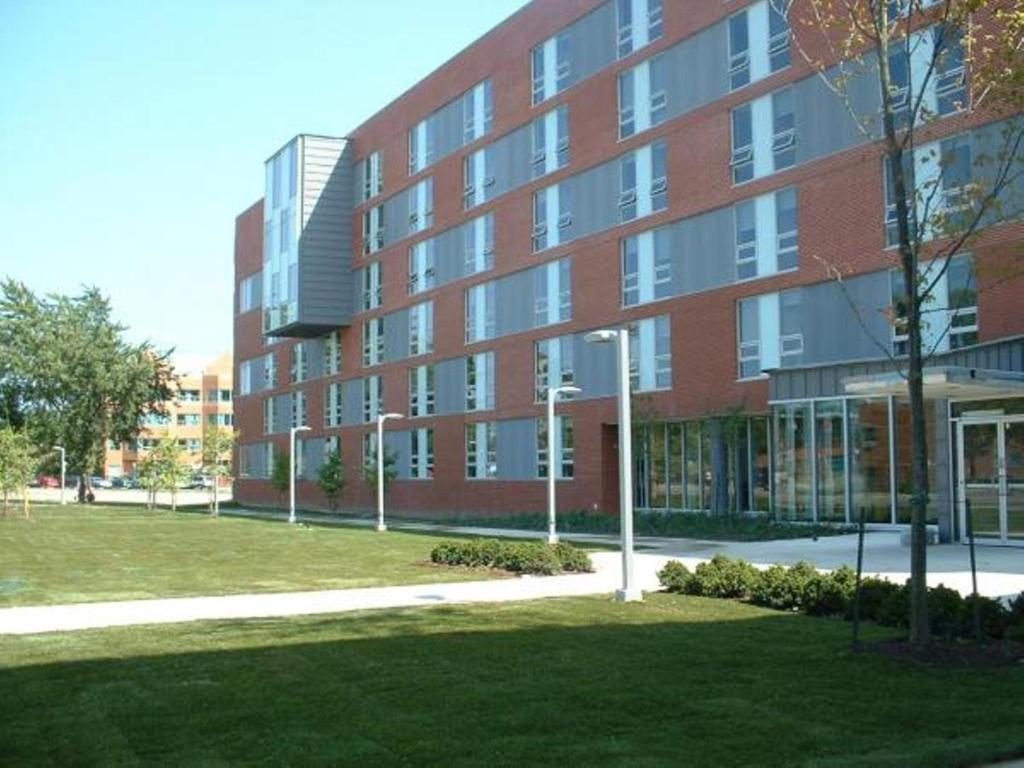 Humber College Lakeshore Campus Residence Toronto Exteriör bild